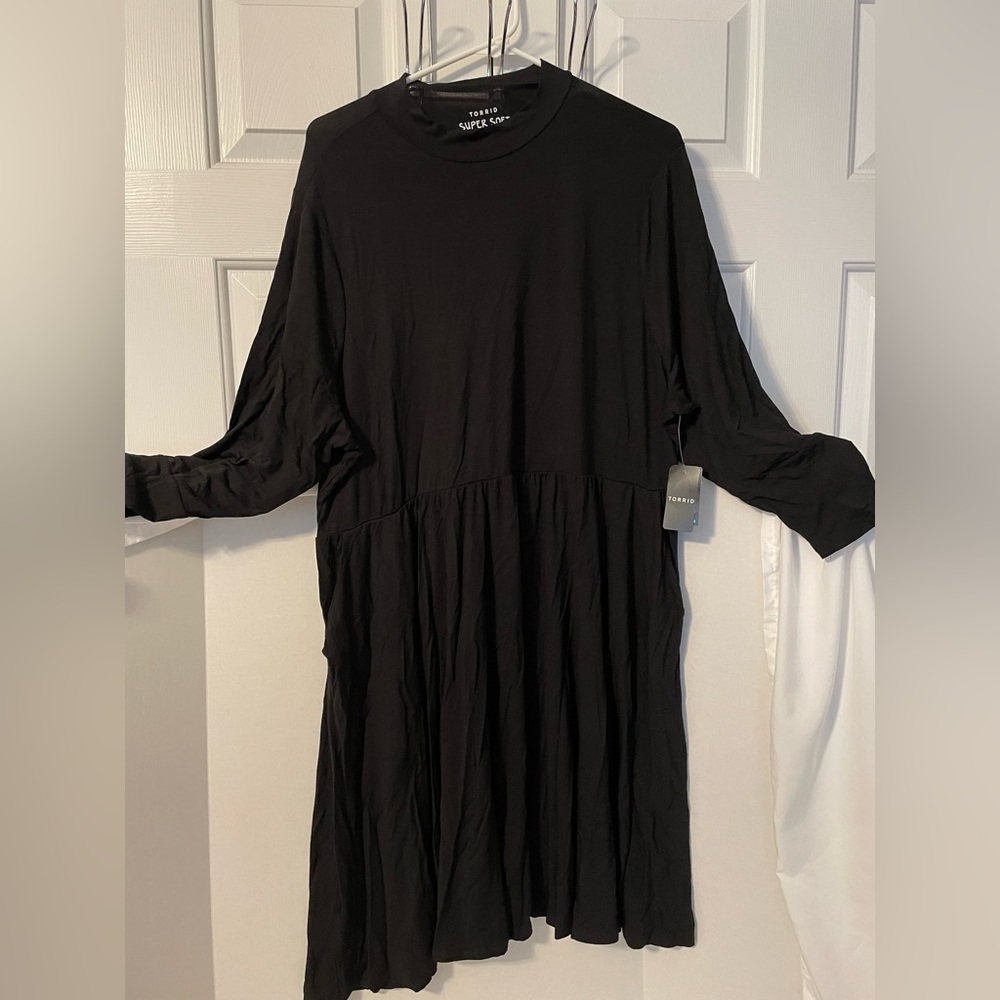 Torrid Super Soft Black Dress, Size 3X, New with Tags, lightweight